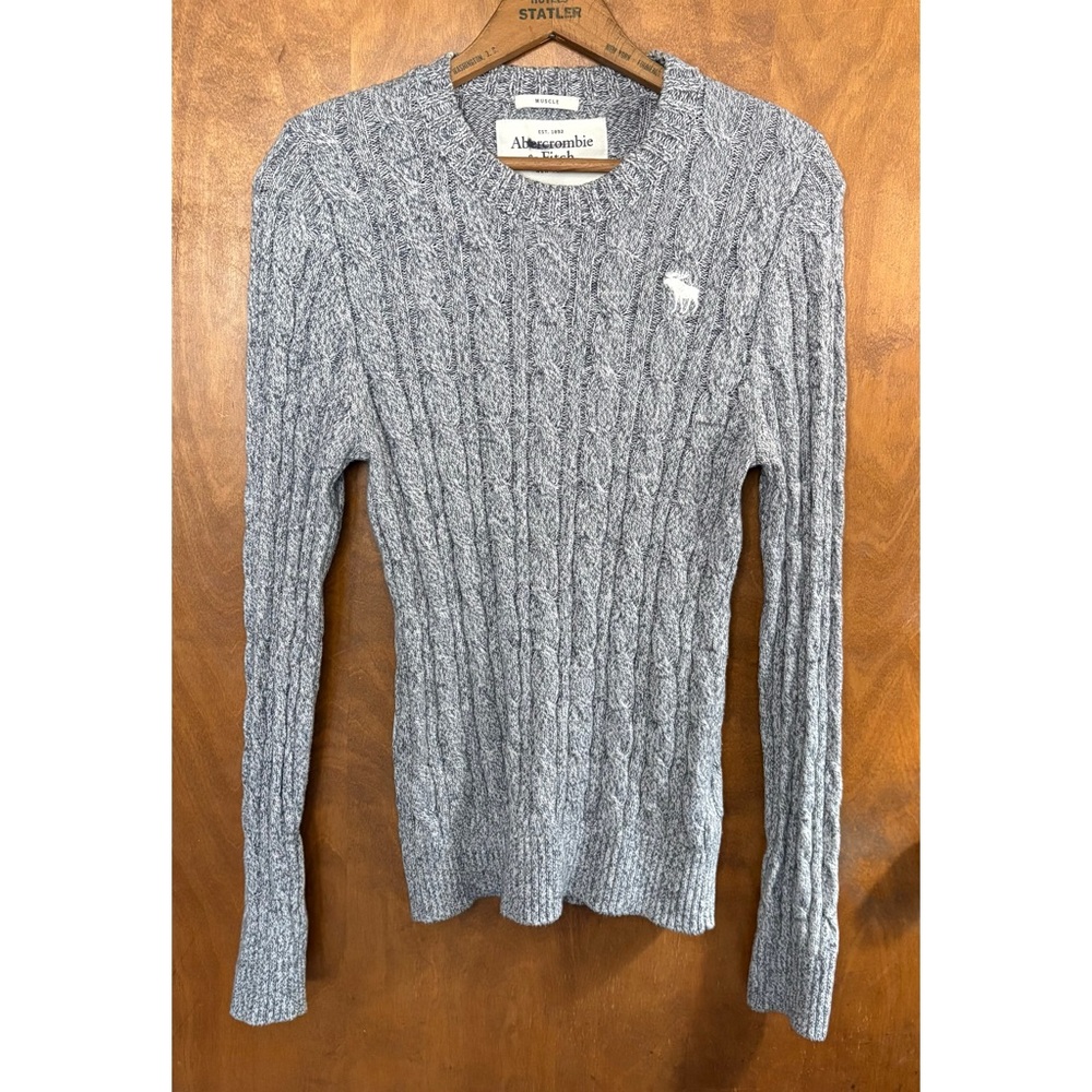 Abercrombie & Fitch Vintage Y2K Gray Fitted Cable Knit Sweater Bella Swan Logo